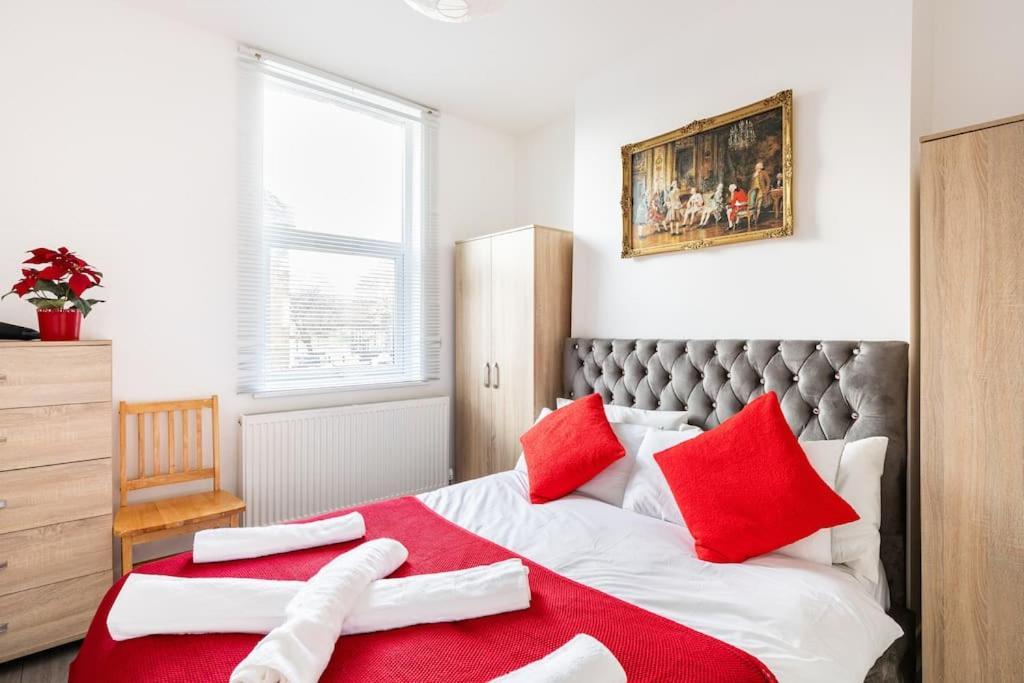 Parkside Stay North London - Victoria Line Eksteriør billede
